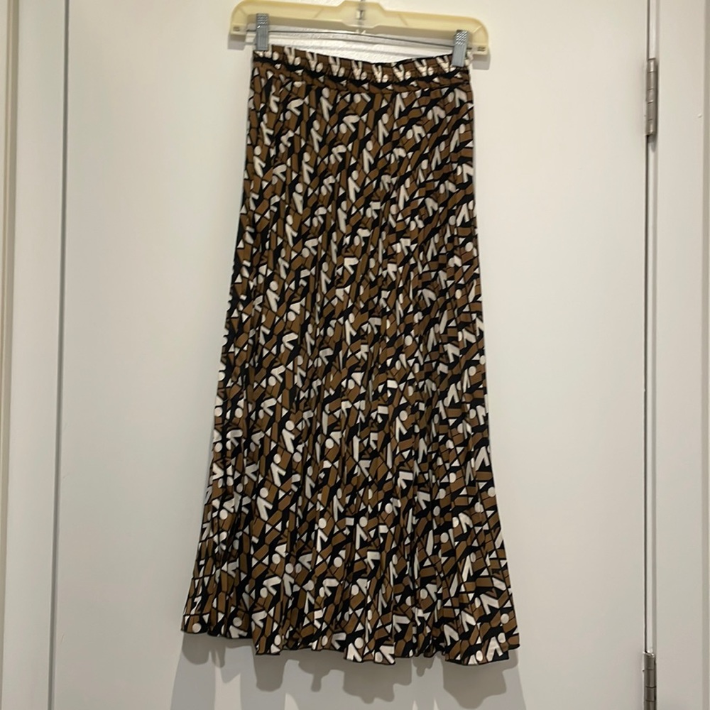 Geometric Pleated Midi Skirt | Sz XS